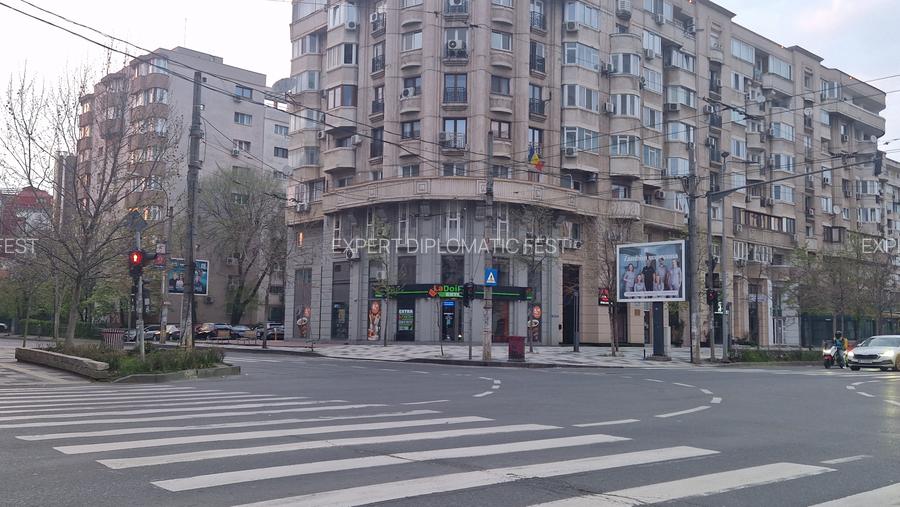 Decebal- Muncii Metrou --  110 mp - 3500 € - 10