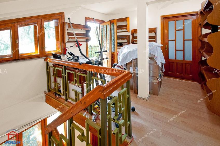 Vila cocheta, situata in centrul istoric al orasului - 18