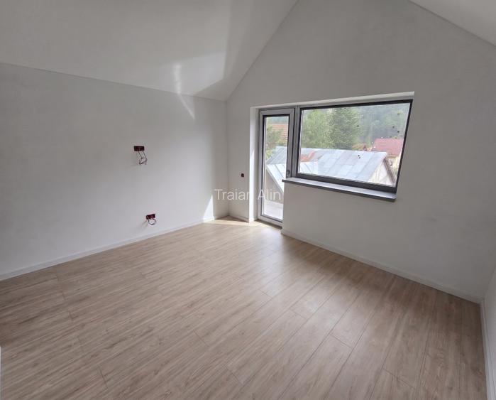 Apartament  2 camere 56 mp cu balcon  Busteni Zamora DIRECT PROPRIETAR - 7