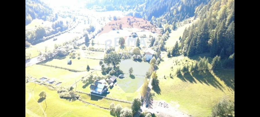 Casa in Vatra Dornei, zona Argestru, cu 11.541m.p. TEREN INTRAVILAN - 4