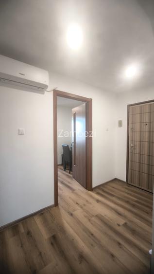 Zona Soarelui-Judetean, Decomandat, Renovat,  Mobilat, Utilat - 3