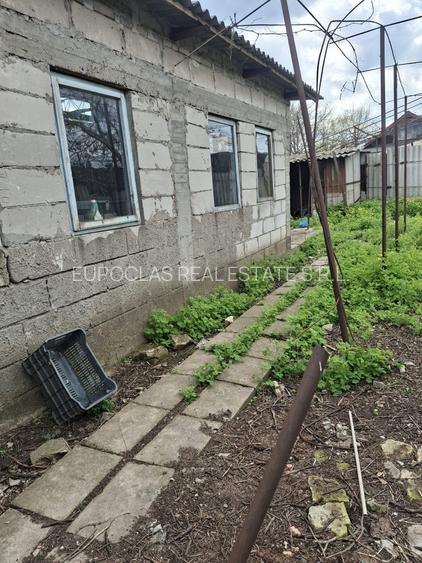 Casa 3 camere - zona Bratianu - 125.000 euro (Cod E13) - 3