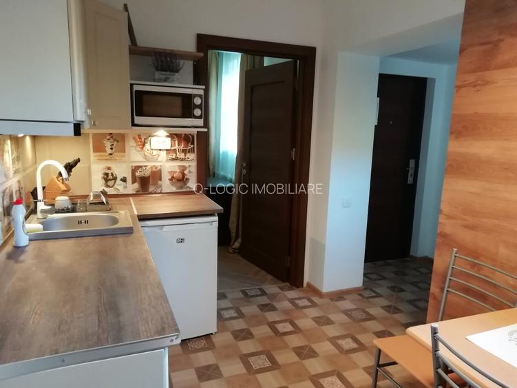 Casa 6 camere libera la vanzare zona AFI - 23