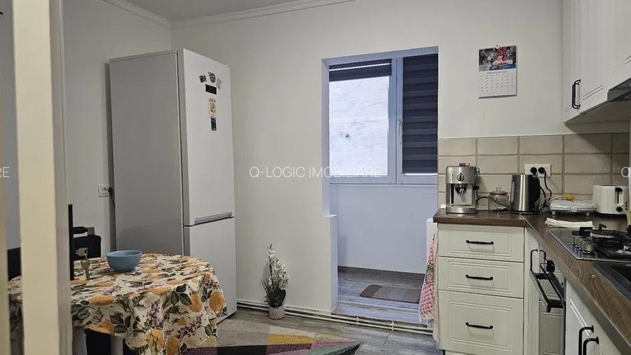 Apartament 2 camere mobilat si utilat zona Tractorul - 3