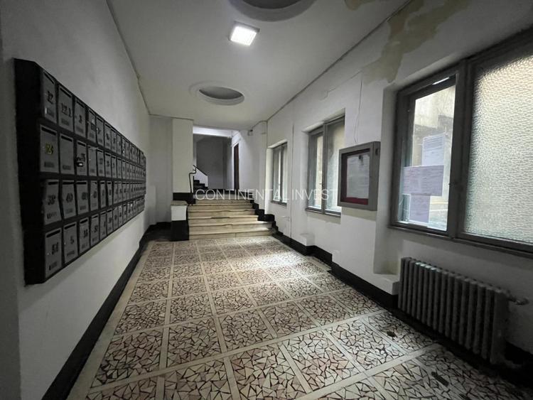 Apartament cu 3 camere cu vedere pe Regina Elisabeta / Ultracentral / Risc 1 - 17