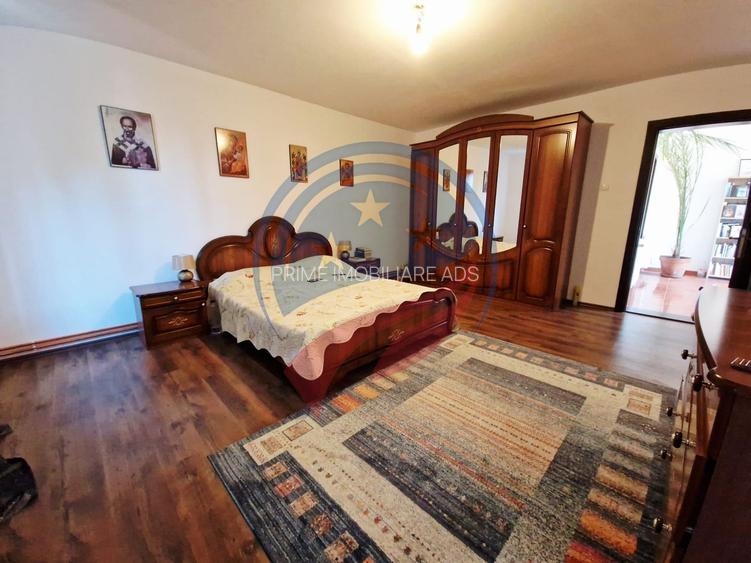 CASA P +E 5 camere -Cosoveni