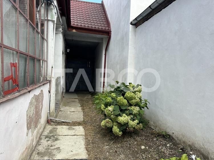 Casa cu potential de investitie in Fagaras judetul Brasov