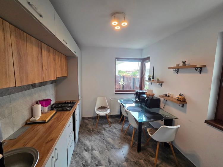 Apartament, casa de vacanta, Ghimbav, str. Lavandei, 2 camere 55mp, gradina 70m