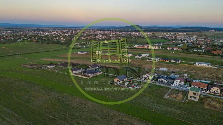 Teren intravilan de vanzare in Cihei, 511 mp,  cu front stradal de 17 ml - 6