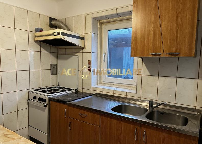 2 Camere de inchiriat | Aparatorii Patriei | Metrou | Casa | Curte | Centrala | - 10