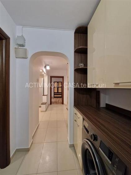 2 cam Drumul Sarii-  Liceul Ion Barbu, str. Nabucului, parcare - 12