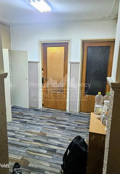 De vanzare apartament 4 camere  Teiul Doamnei -Lacul Tei - 5