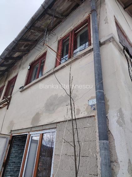 Casa de vânzare în Predeal, str. Plevnei - 3