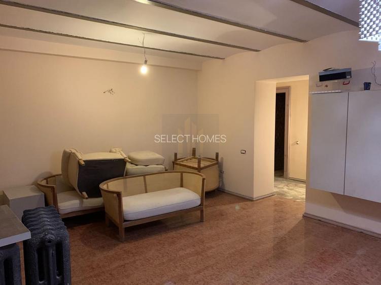 Vila istorica de vanzare in zona *Unirii* | 21 camere | curte, garaj - 40