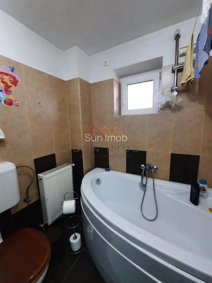 Casa de vacanta, P+M, 6 camere, teren 2200 mp, Breaza, Judetul Prahova - 9