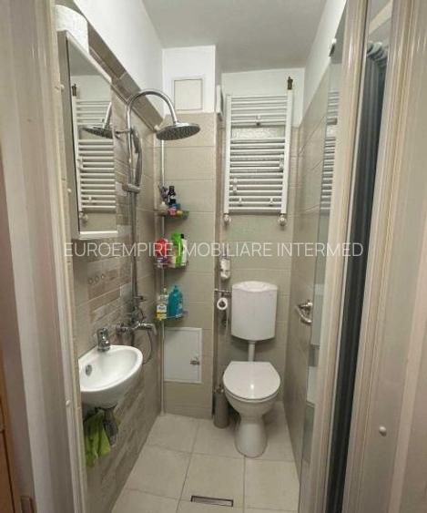 Apartament 4 camere decomandate zona Energia - 2