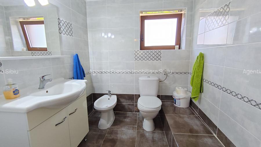 Casa individuala 4 dormitoare - garaj - teren 1457 mp in Sibiu Mohu - 23