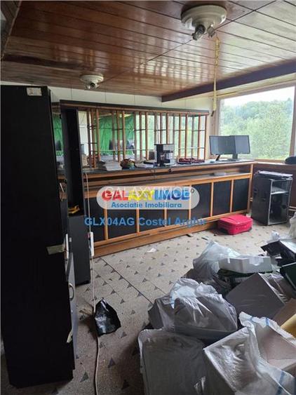 Vindem Vila-Pensiune in Sinaia , teren 6290 mp intravilan CC - 6