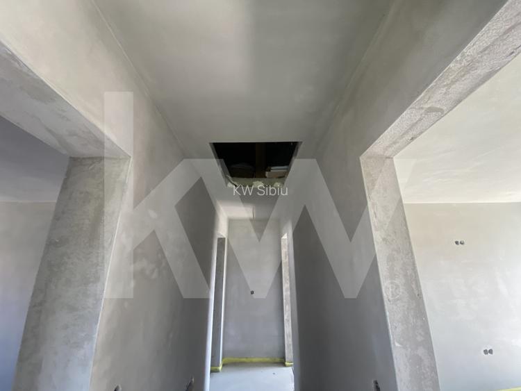 Casa individuala 4 dormitoare de vanzare in Cisnadie Sibiu teren 727mp - 9