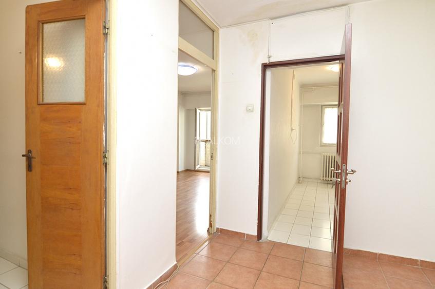 VANZARE GARSONIERA ZONA DECEBAL – METROU PIATA MUNCII -COMISION 0% - 15