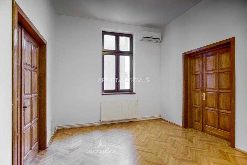 Piata Pache Protopopescu - Casa cu 11 camere si doua locuri de parcare - 11