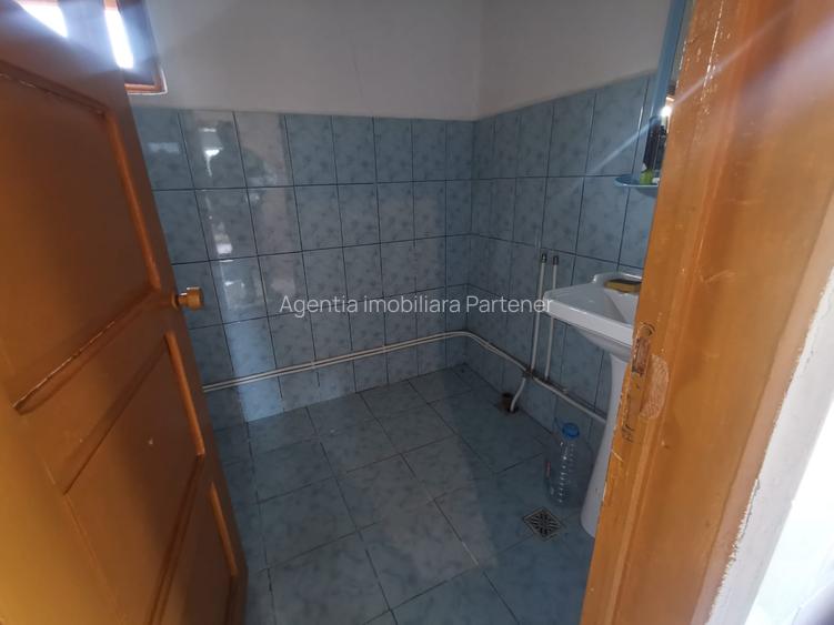 Casa batraneasca Aninoasa/ Arges, teren 1.200 mp - 17