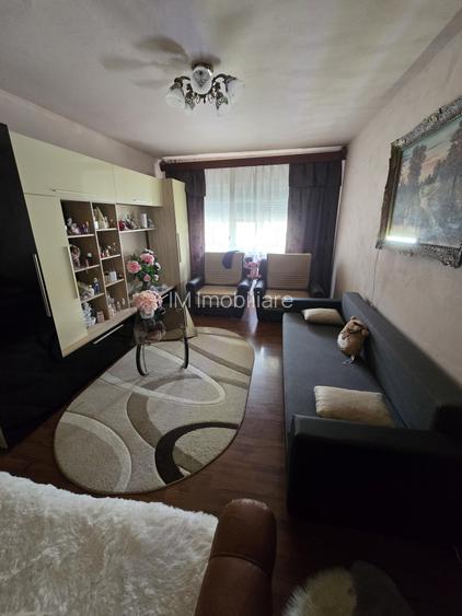 Freidorf-2 camere-etaj 3- decomandat - 6