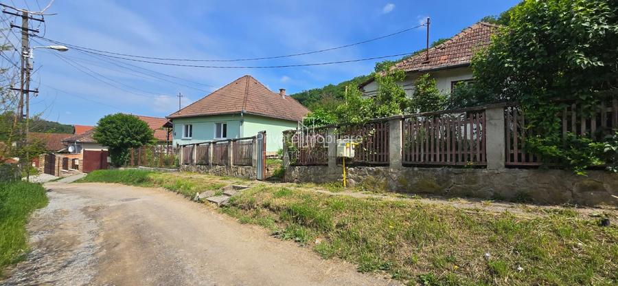 Proprietate formata din 3 imobile, strada Caraiman, nr. 21 Sighisoara - 6
