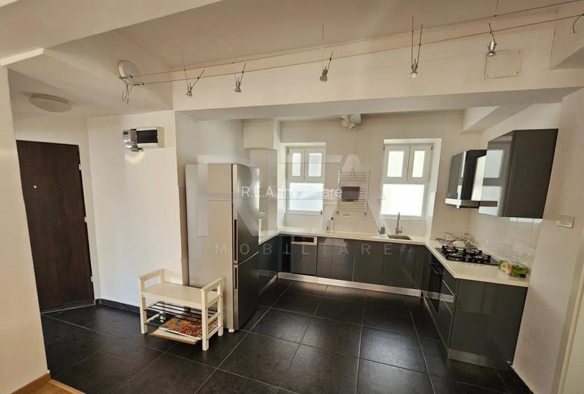 3 Camere, Vis-a-vis de Universitatea Nationala de Muzica - 6