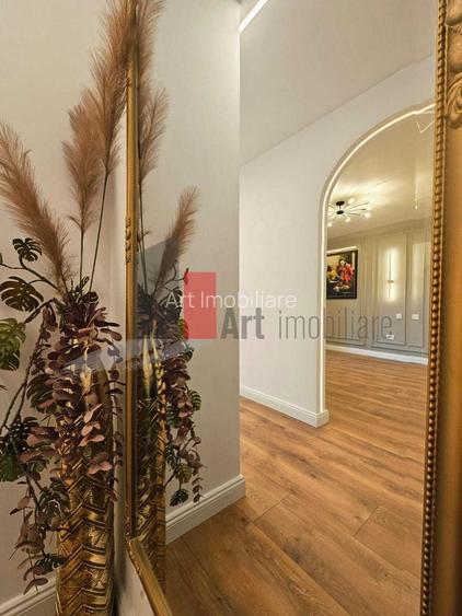 APARTAMENT  DE 2 CAMERE - 3