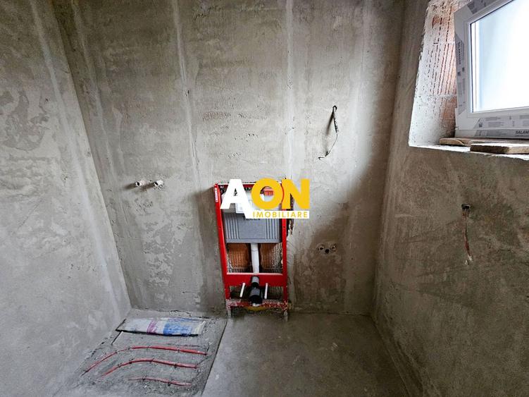 Casa semifinisata, 4 camere, 3 bai, 339 mp teren, zona Valea Popii