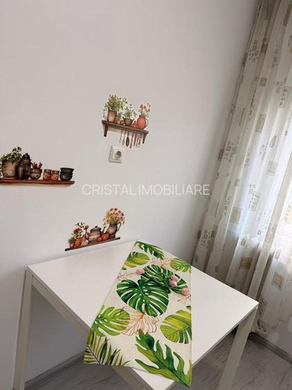 Închiriere Apartament cu 2 camere, decomandat,2 min metrou 1 Decembrie 1918 - 3