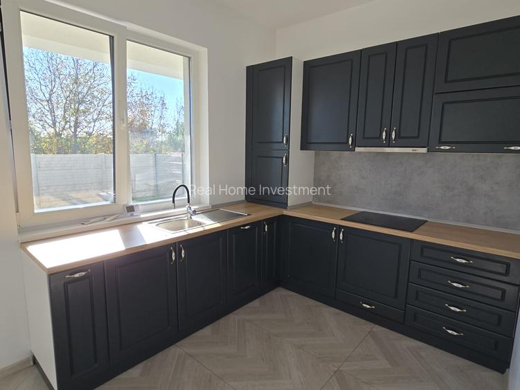 Vila cu etaj | 4 Camere| 3 Bai | Intrare Berceni - 4