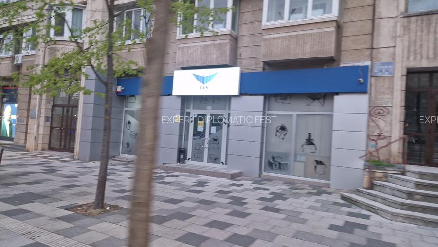 Decebal- Muncii Metrou --  110 mp - 3500 € - 6