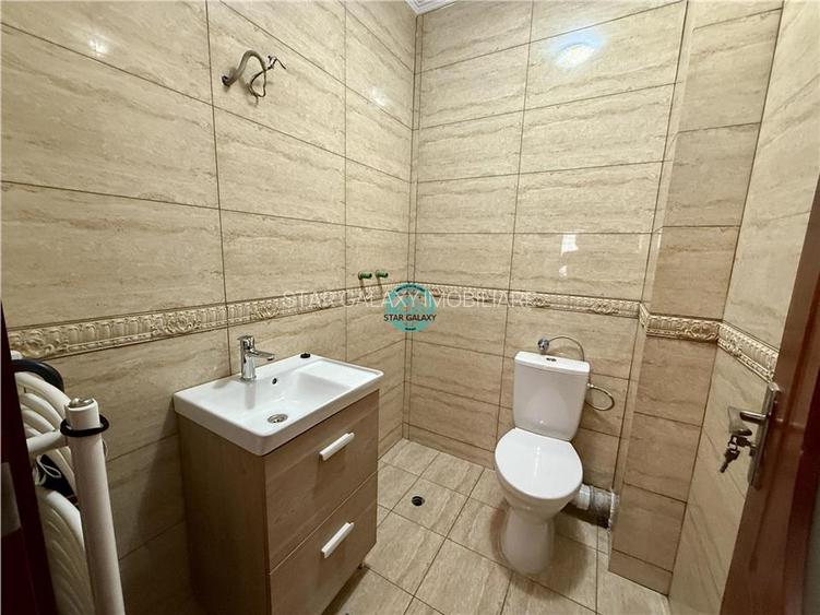 Apartament cu 3 camere si 2 bai, modern, in 7 Noiembrie - 9