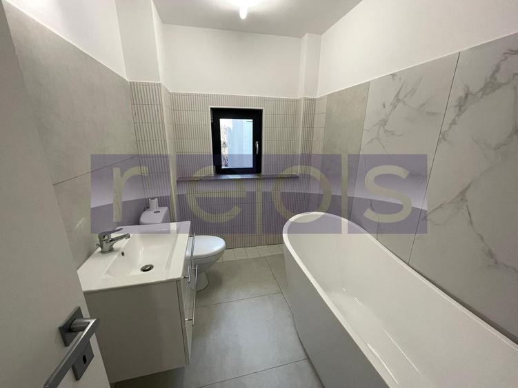 VANZARE CASUTA INTERBELICA RENOVATA DESIGN CONTEMPORAN 107MP MOSILOR FOISOR - 17