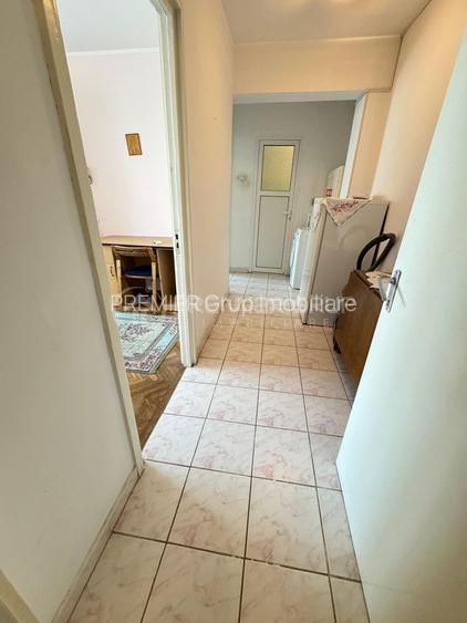 Etaj intermediar! Apartament 3 camere, Podu Ros, 70mp, CT, AC - 12