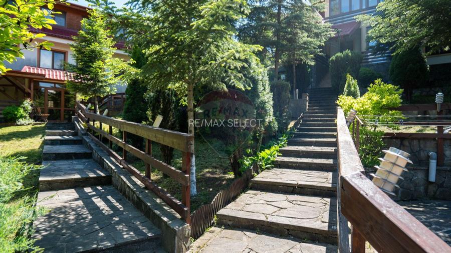 Oferta - vanzare pensiune 10 camere si casa de vacanta, Slanic Prahova - 32