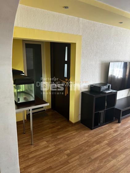 13 Septembrie-Sebastian | 4 camere | 97mp | dec | et 8 | parcare | 165.000 euro - 3