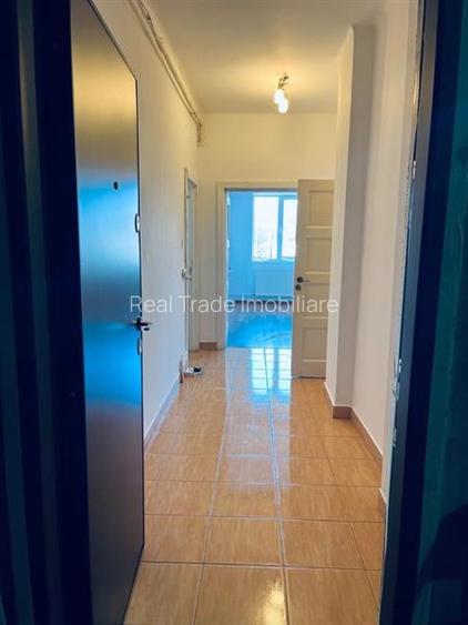 Apartament 2 camere etaj intermediar Centrul Civic - 7