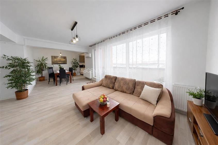 Pe 2 niveluri, Penthouse modern la bulevard, parcare, boxa, Tractorul Nou, Braso - 14