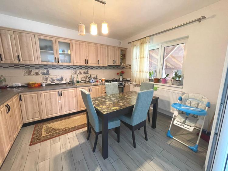 Casă de vânzare D+P+E | 5 dormitoare | teren 500 mp | Barabant, Alba Iulia - 4