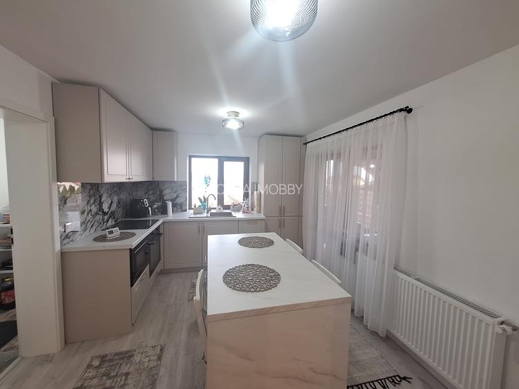 Casa de vanzare Campenesti,suprafata utila 366mp,teren 1000mp. - 19