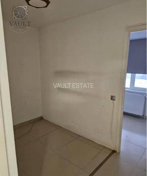 Apartament 4 camere - CENTRALA PROPRIE - zona APARATORII PATRIEI - 6