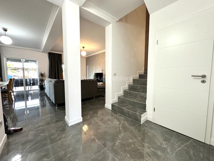 Duplex spatios cu 4 camere, 111 mp utili, 357 mp teren - Covaci - 3