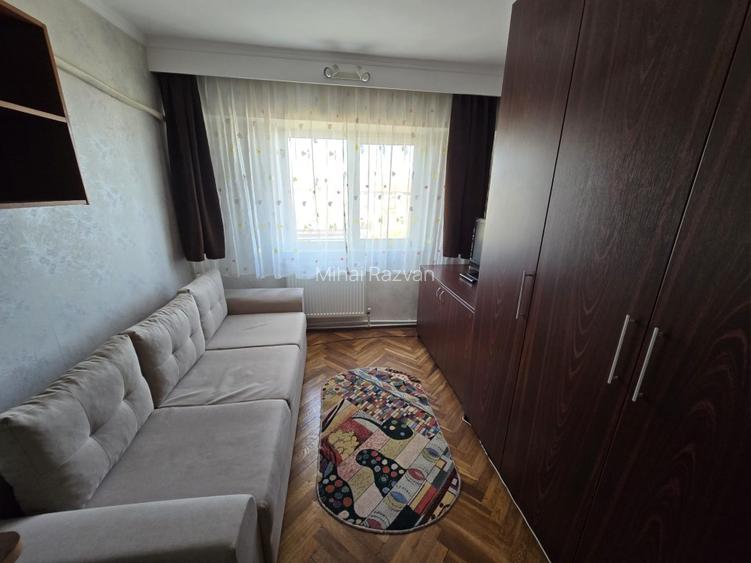 Apartament 3 camere, decomandat, etaj 3/4, mobilat, centrala gaz, termen lung - 2