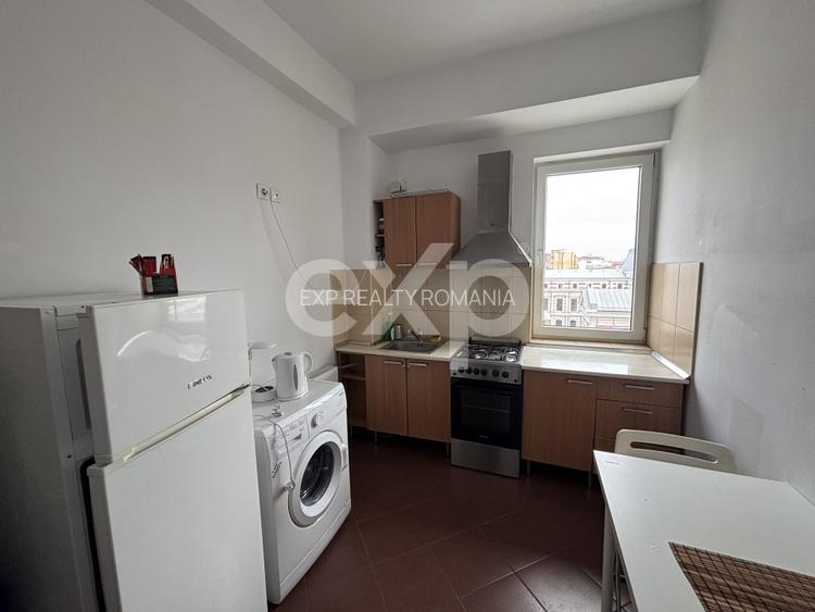 2 camere ultracentral cu vedere deschisă – Universitate - inchiriat 500 euro - 12