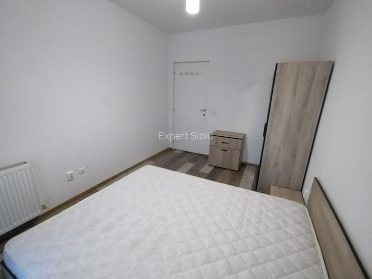 INCHIRIEZ apartament 2 camere,renovat,zona Centrala(City Residence) - 2