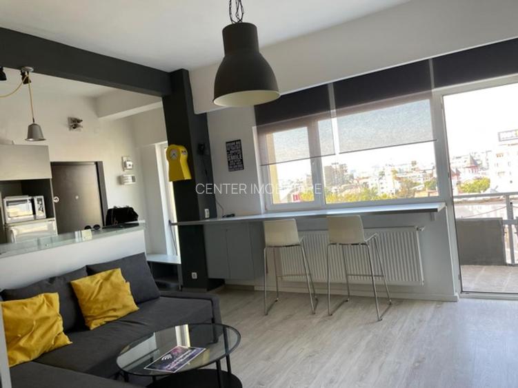 Piata Romana, 2 camere cu vedere superba, terasa, centrala proprie - 7