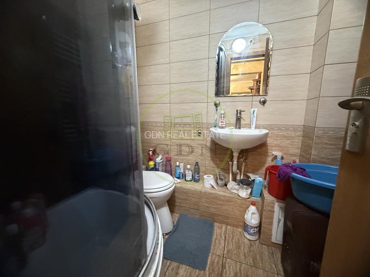 Apartament 4 camere, 80.66 mp, cartier Craiovita, zona Big - 6